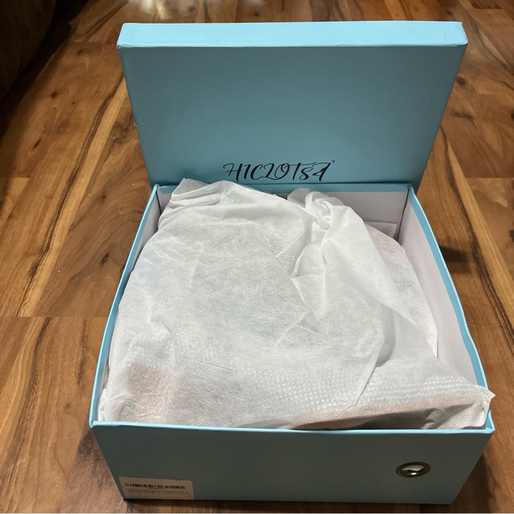 Stylish Black and Blue Heeled Boots for a Modern Look